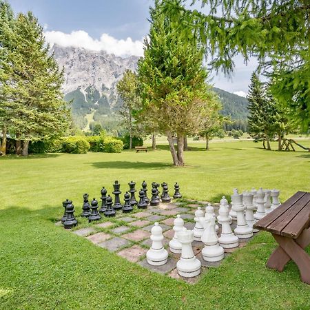 Wellness & Sporthotel Alpenhof Ehrwald Exteriör bild