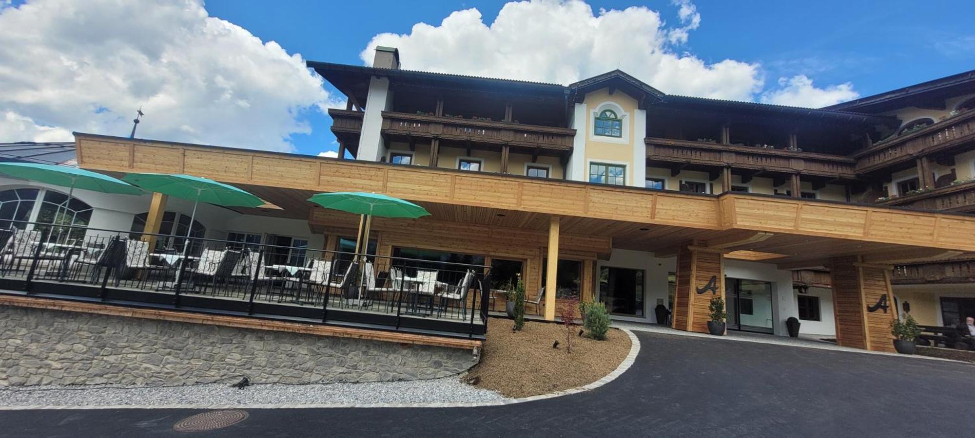 Wellness & Sporthotel Alpenhof Ehrwald Exteriör bild